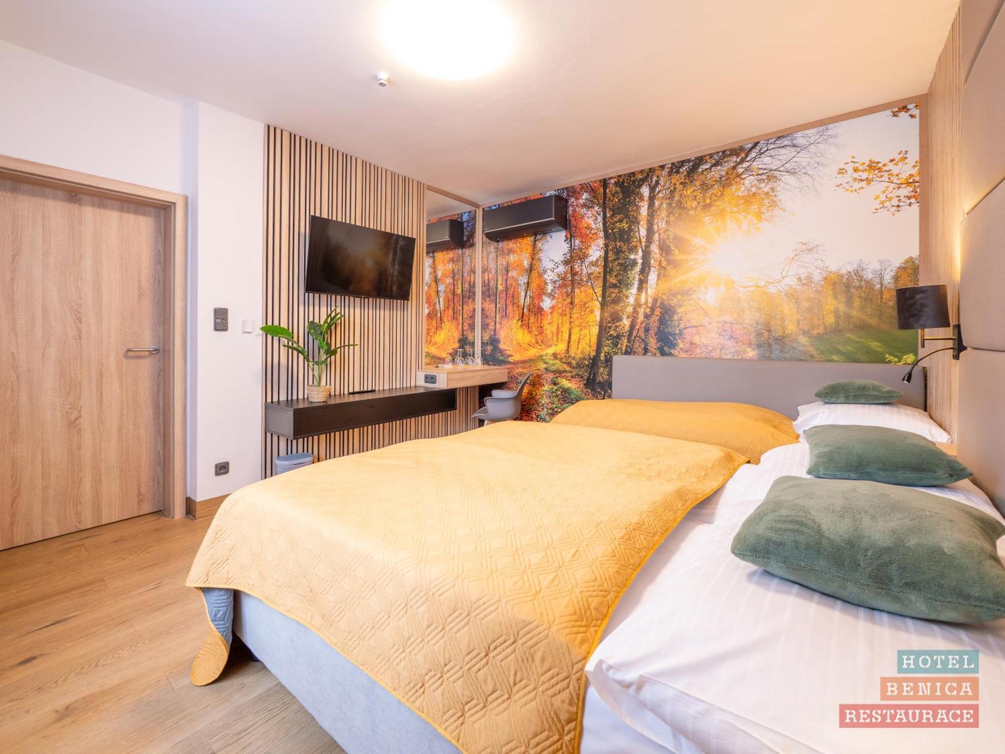 Hotel Benica Benesov  Buitenkant foto